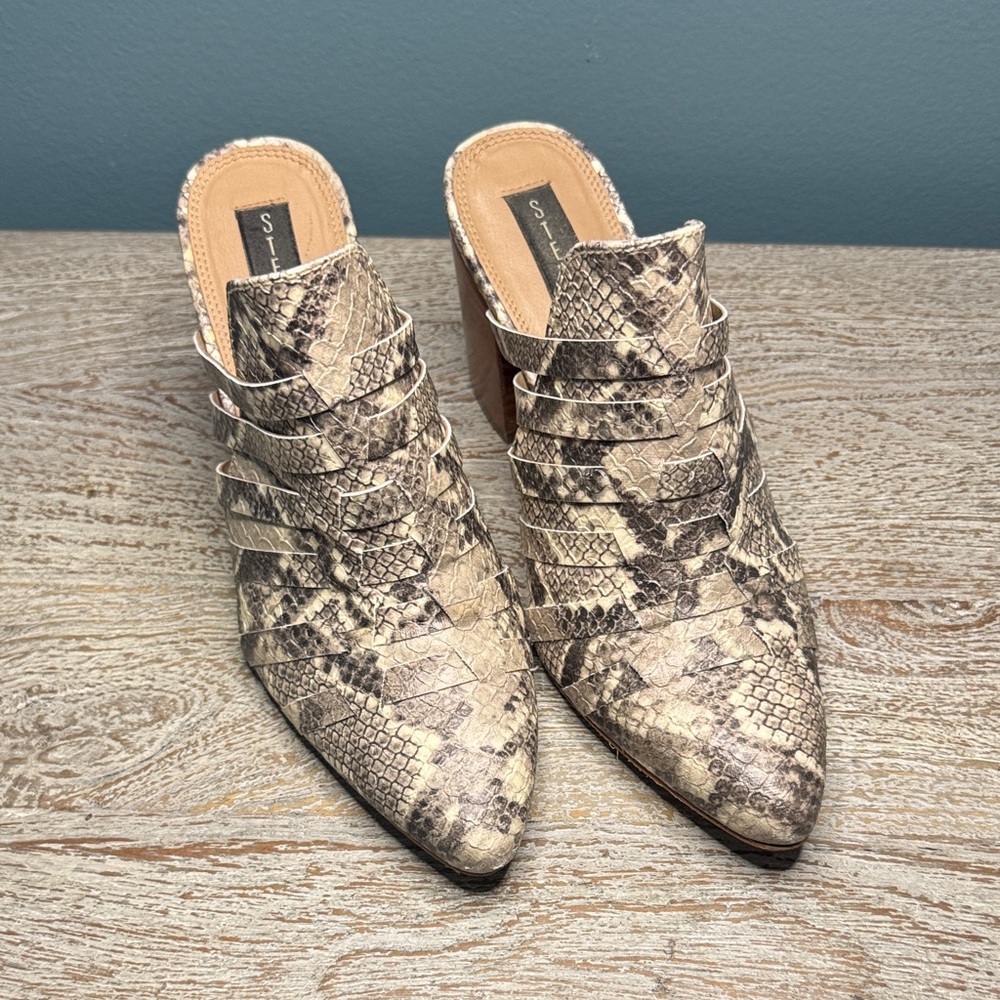 Steven By Steve Madden Beige Snakeskin Mules